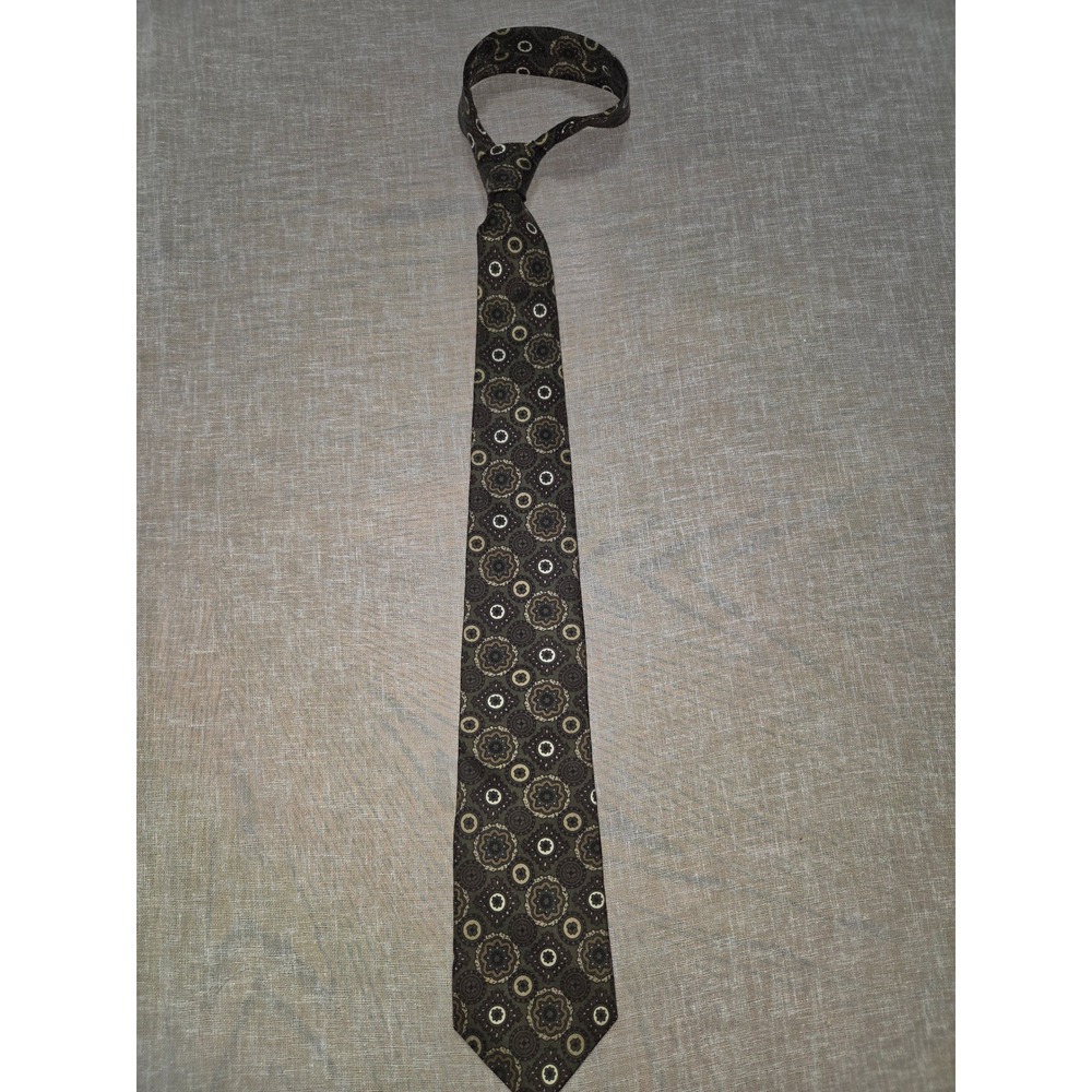 Gap Mens Silk Necktie Olive Green Brown Medallion Geometric Pattern Made in USA